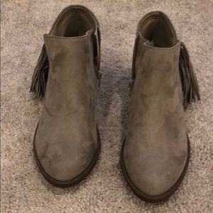 Fringe casual ankle booties